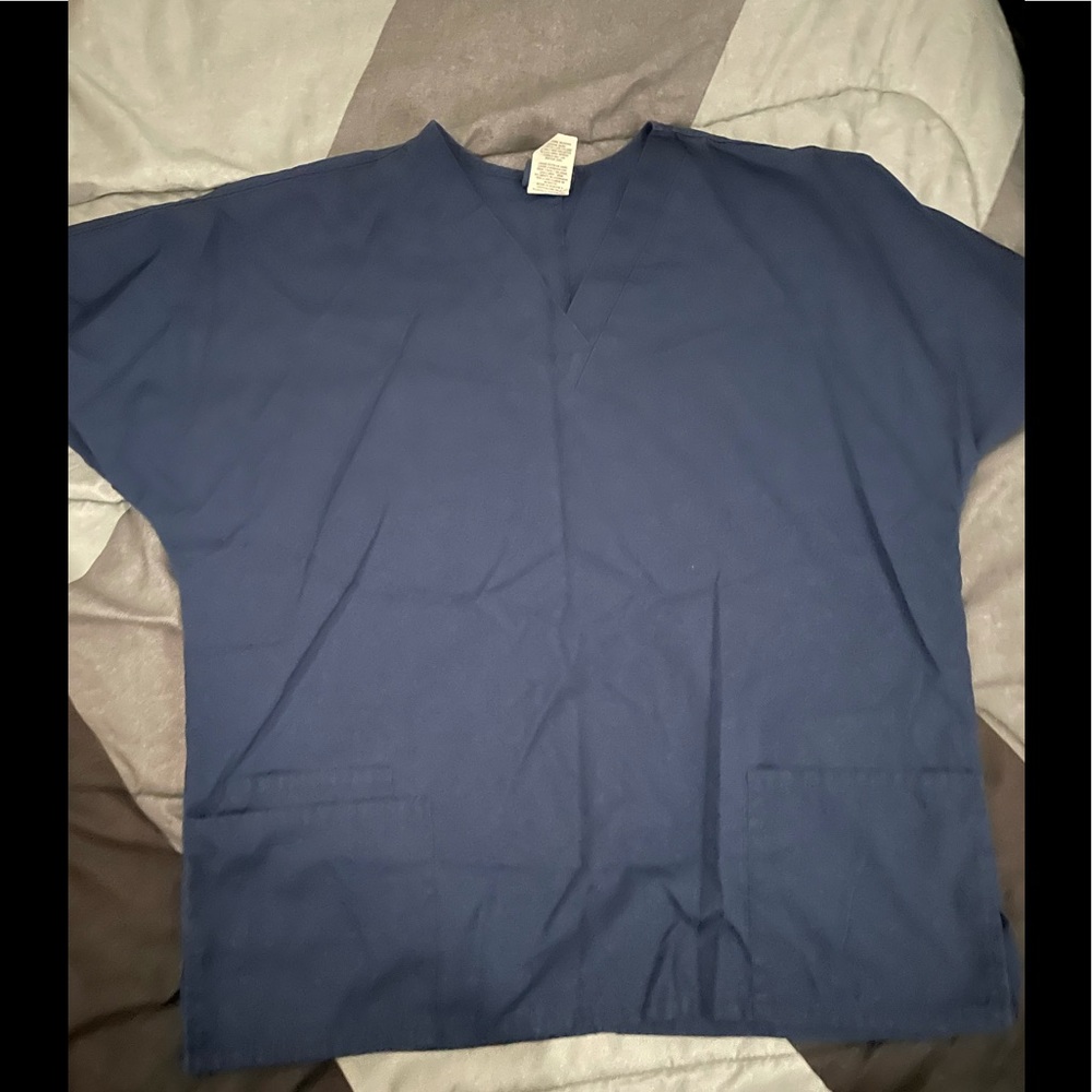 Cherokee navy scrub top